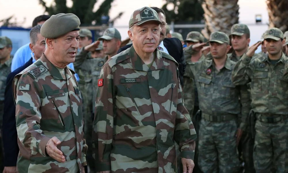 «Στρατάρχης» Ερντογάν: Θα επεμβαίνει ελεύθερα στον στρατιωτικό προϋπολογισμό και θα αγοράζει όπλα με μία διαταγή